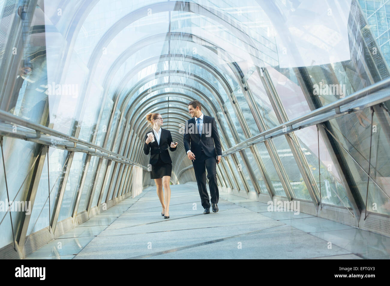 La gente di affari sale riunioni Foto Stock