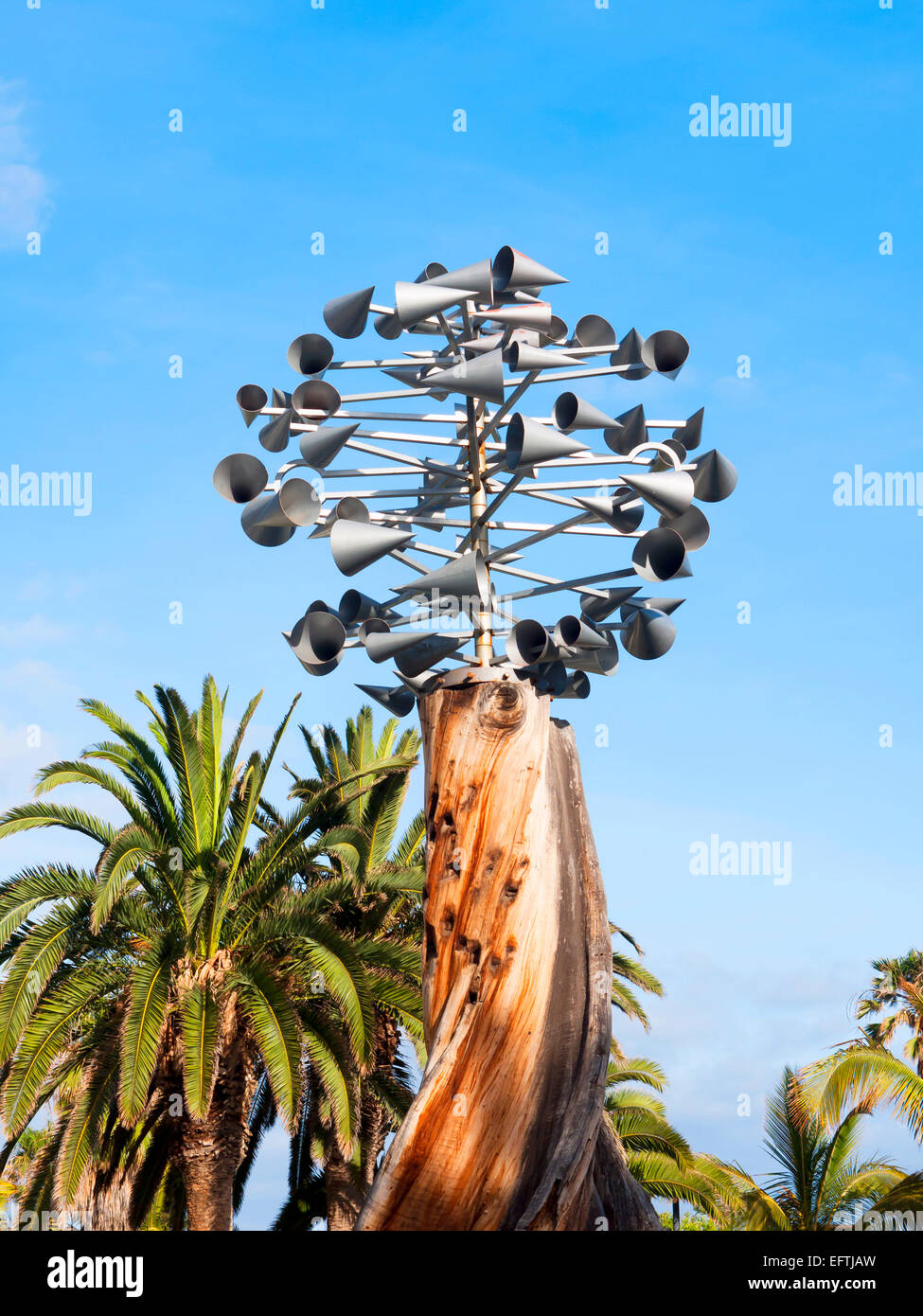 Statue sul lungomare in Puerto de la Cruz Tenerife Isole Canarie Foto Stock