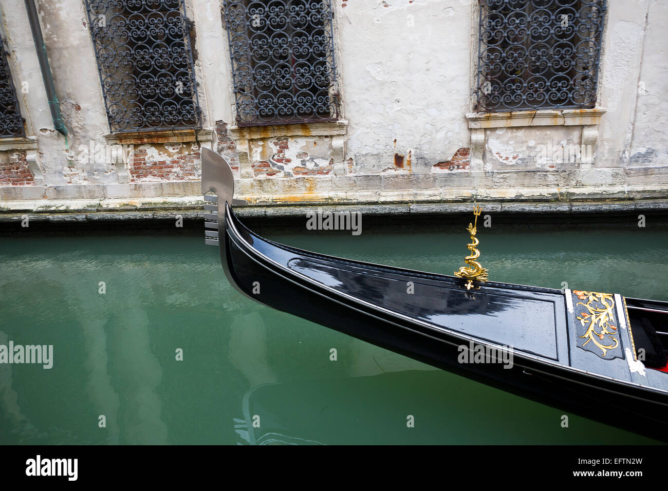 Gondola punta di prua. Venezia, Italia Foto Stock