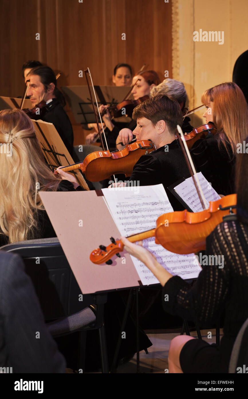 Musicisti di Vitebsk Orchestra Sinfonica. Foto Stock