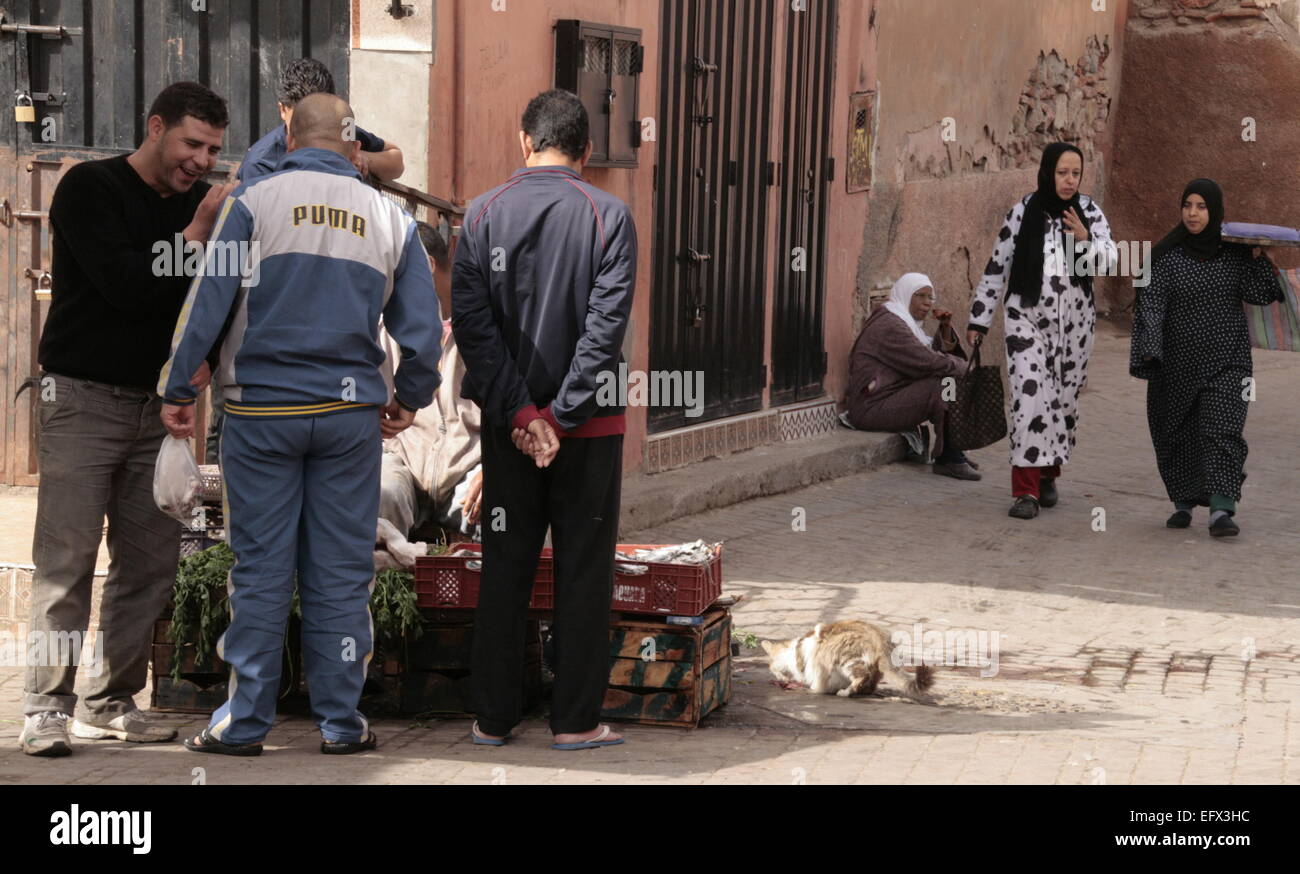 Per le strade della Medina di Marrakech Foto Stock