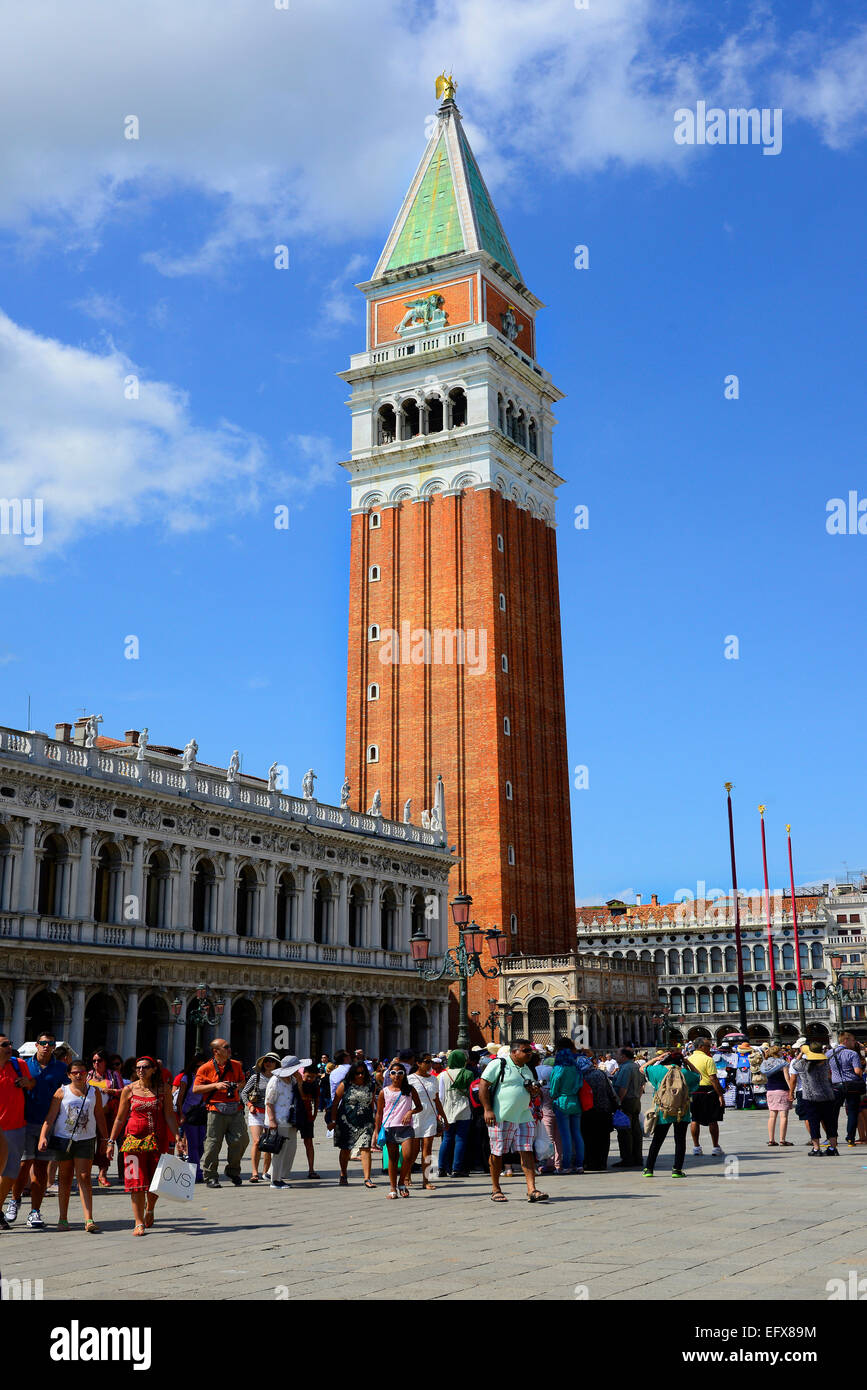 Piazza San Marco Campanile Venezia Italia Europa il Mare Adriatico Grand Canal Foto Stock