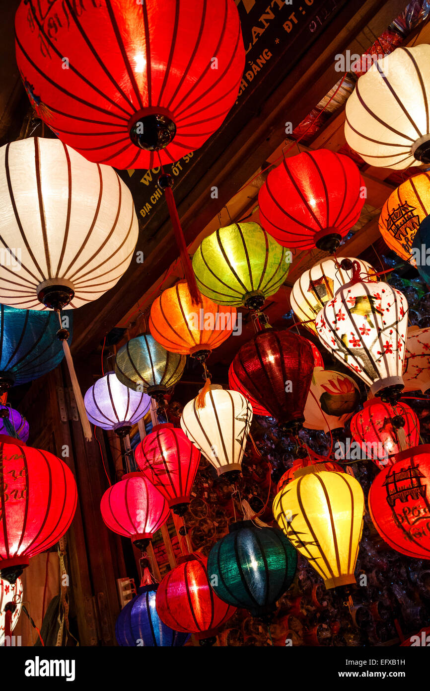 Tradizionali lanterne di seta, Hoi An, Vietnam. Foto Stock