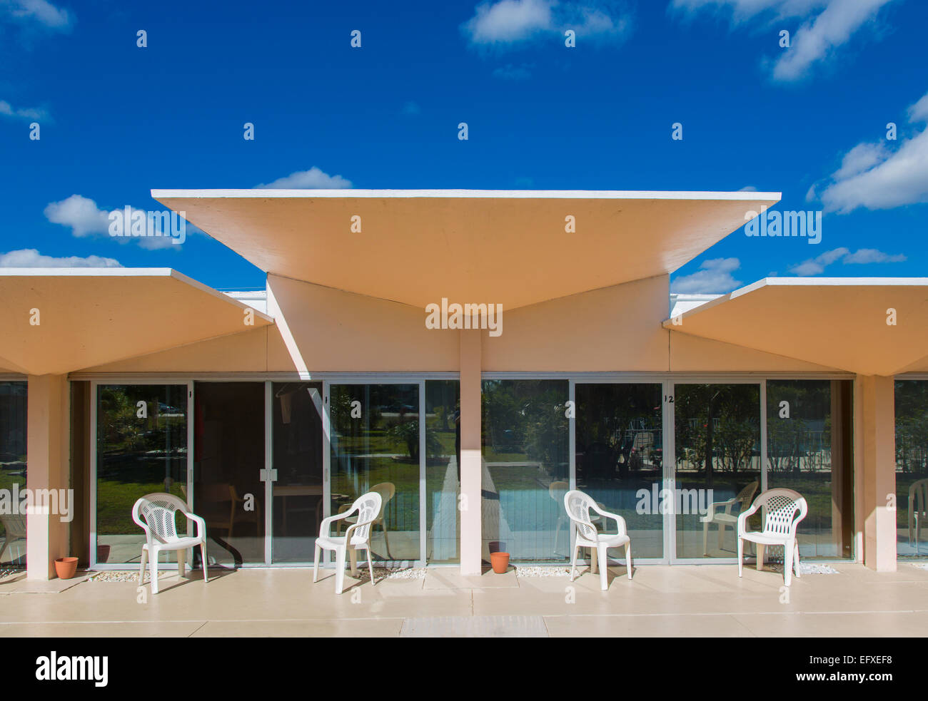 Fungo Champagne stile di vetro sul tetto caldo molle minerali Motel in North Port Florida è stato progettato da architetto Victor A. Lund Foto Stock