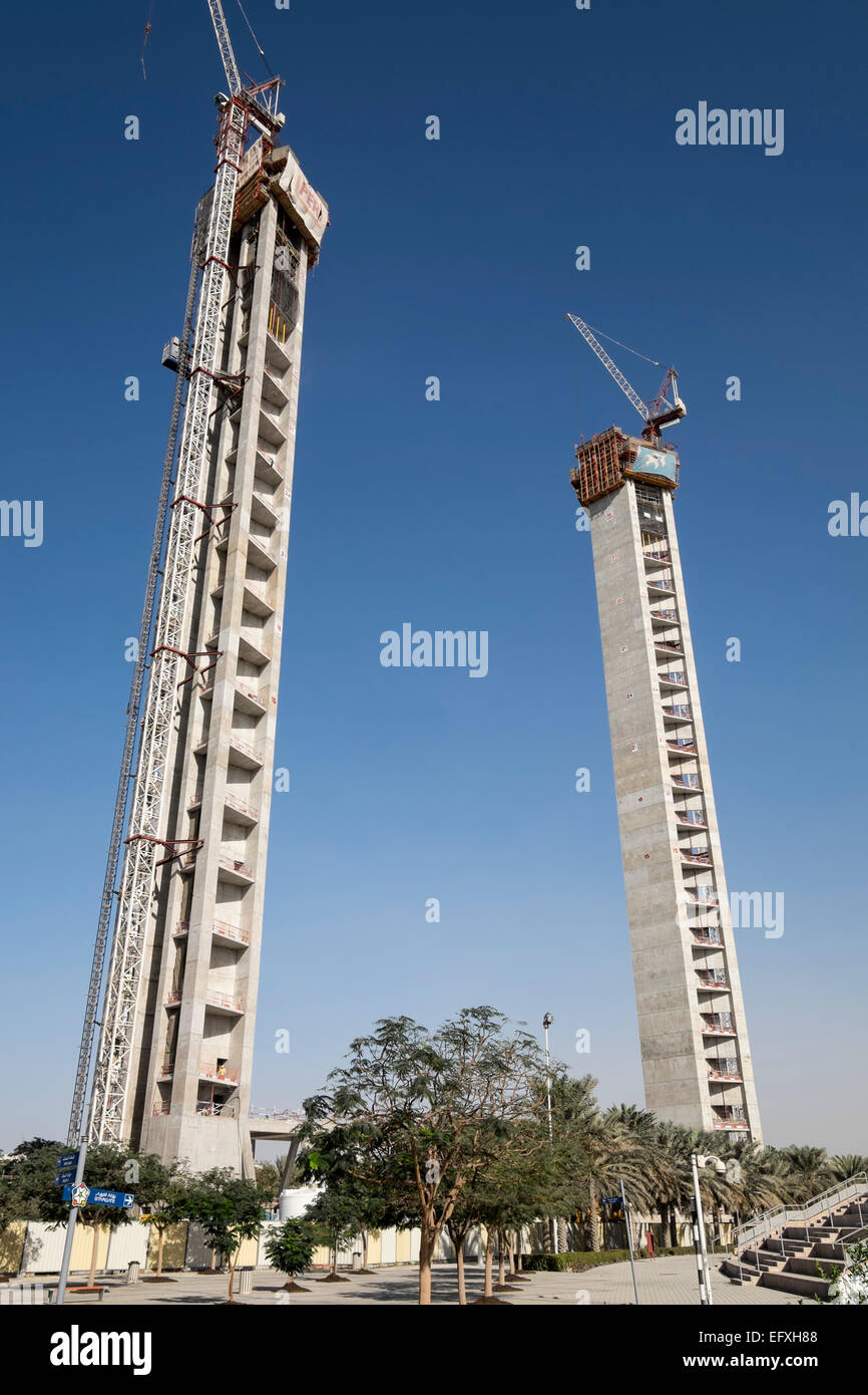 La costruzione del telaio di Dubai, un nuovo punto di attrazione turistica con piattaforma di osservazione in Zabeel Park Dubai EMIRATI ARABI UNITI Foto Stock