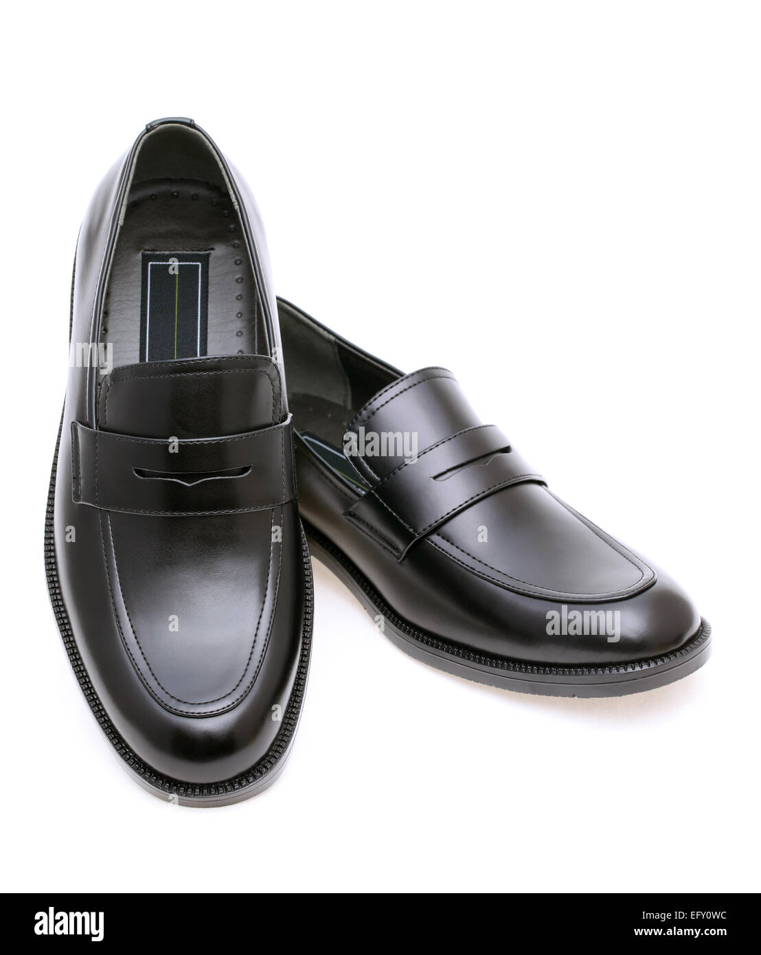 In pelle nera scarpe mens, nessuna stringa di calzatura, isolato su sfondo bianco Foto Stock
