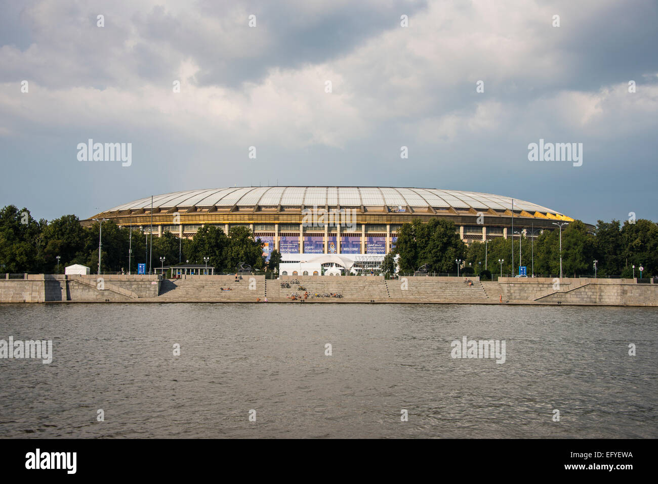 Lo Stadio Nazionale, fiume Moskva, Mosca, Russia Foto Stock