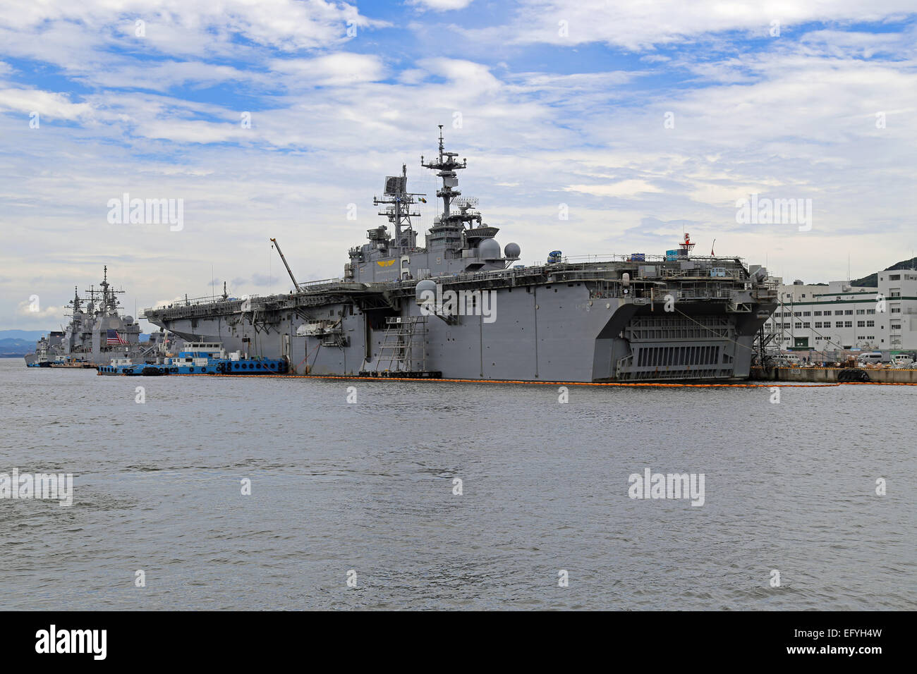 American mezzi navali a Sasebo, Giappone. Foto Stock