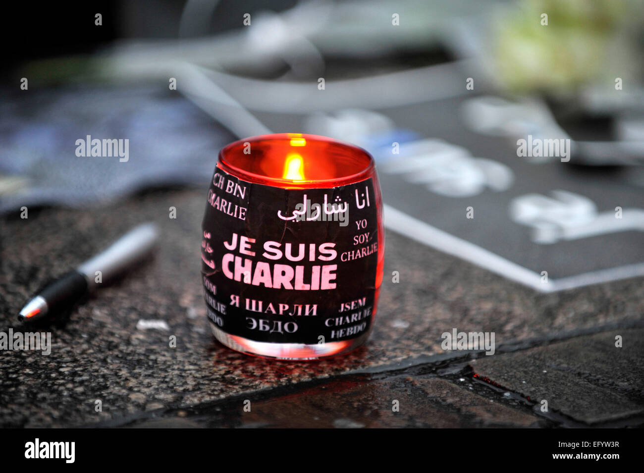Nantes (nord-ovest della Francia): omaggio alle vittime del Charlie Hebdo omicidi (2015/01/10) Foto Stock