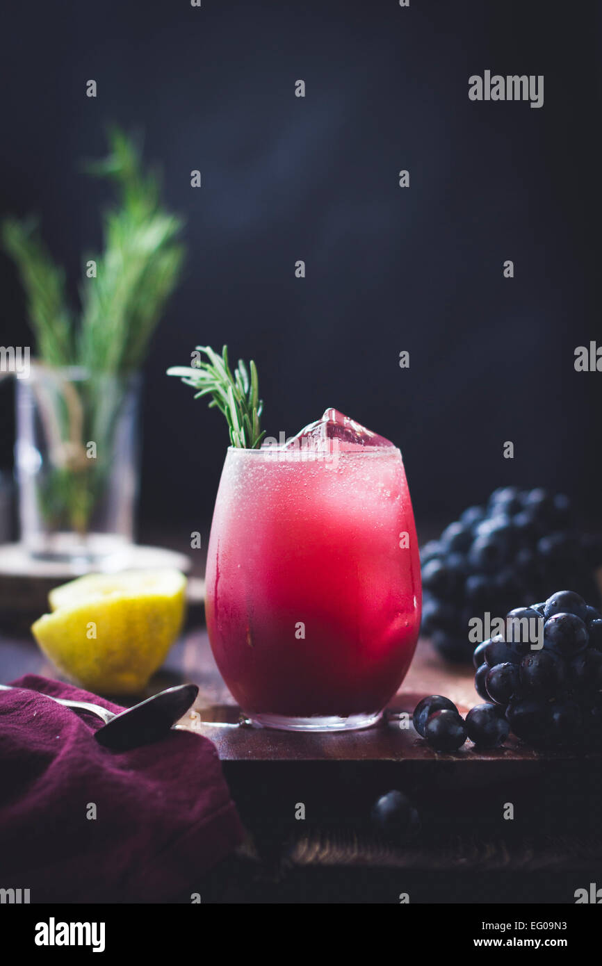 Rosmarino cocktail di uva Foto Stock