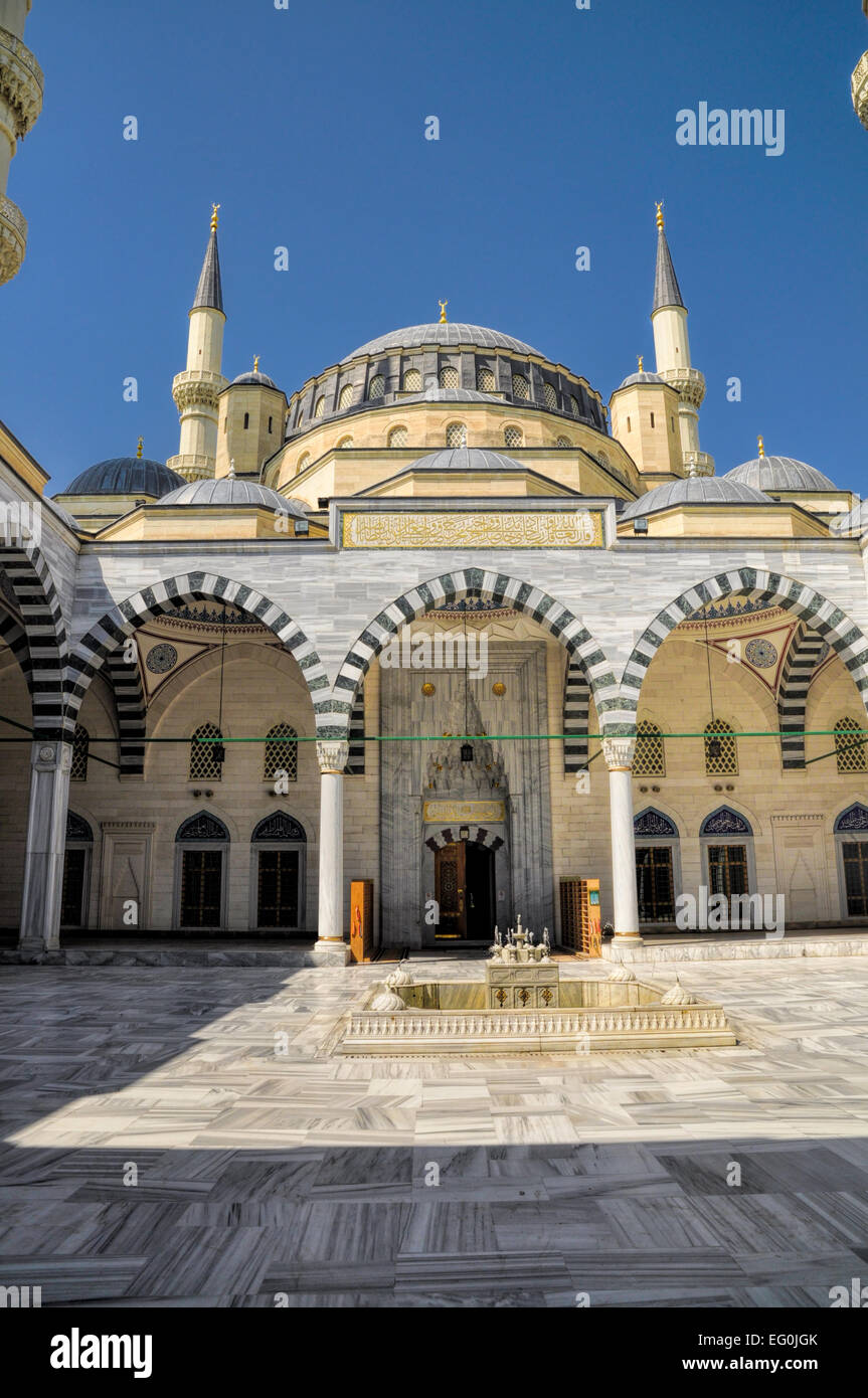 Moschea di Aşgabat, capitale del Turkmenistan Foto Stock