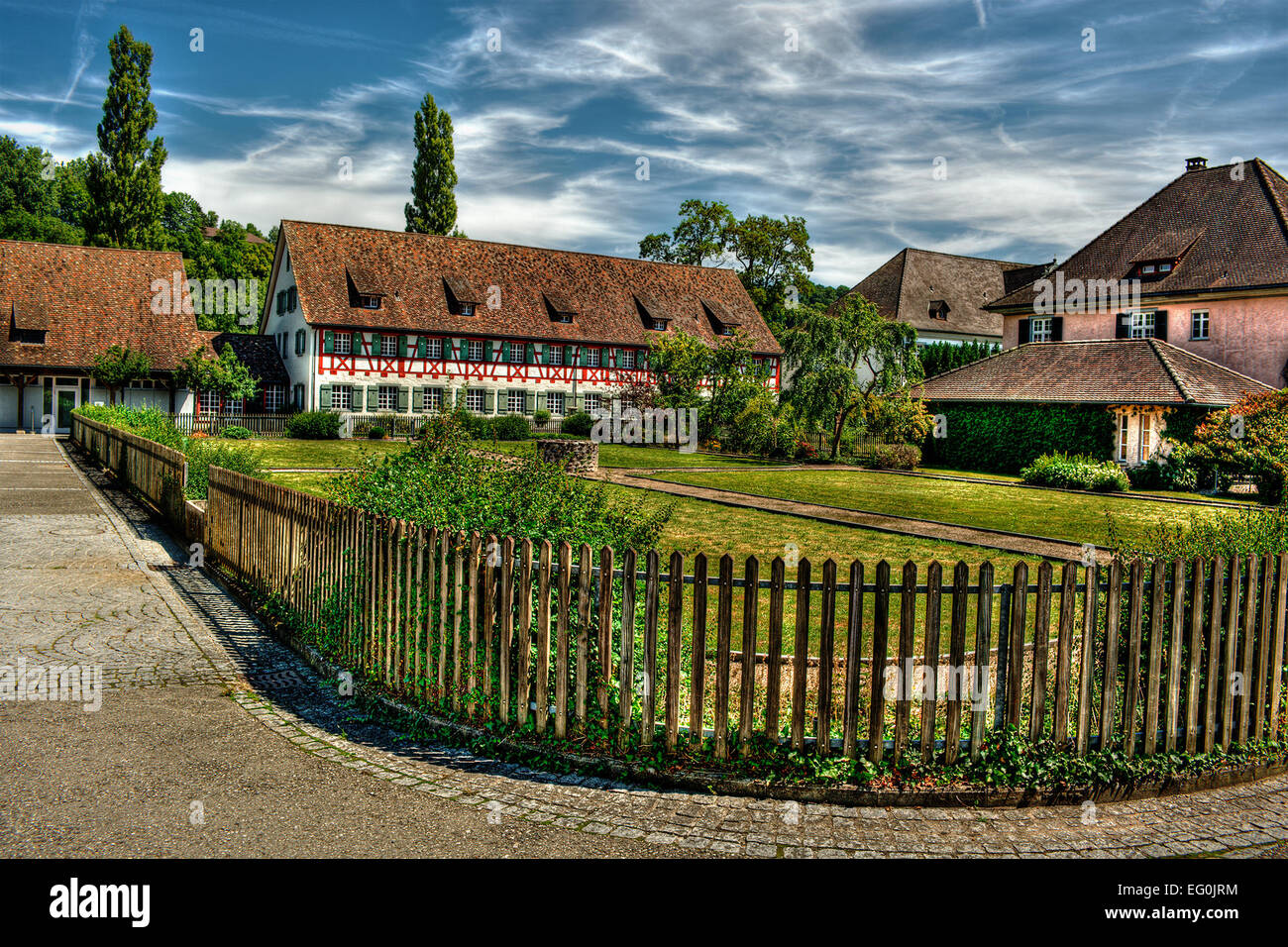 La Svizzera, Diessenhofen, giardino nella parte anteriore del case nel borgo Foto Stock