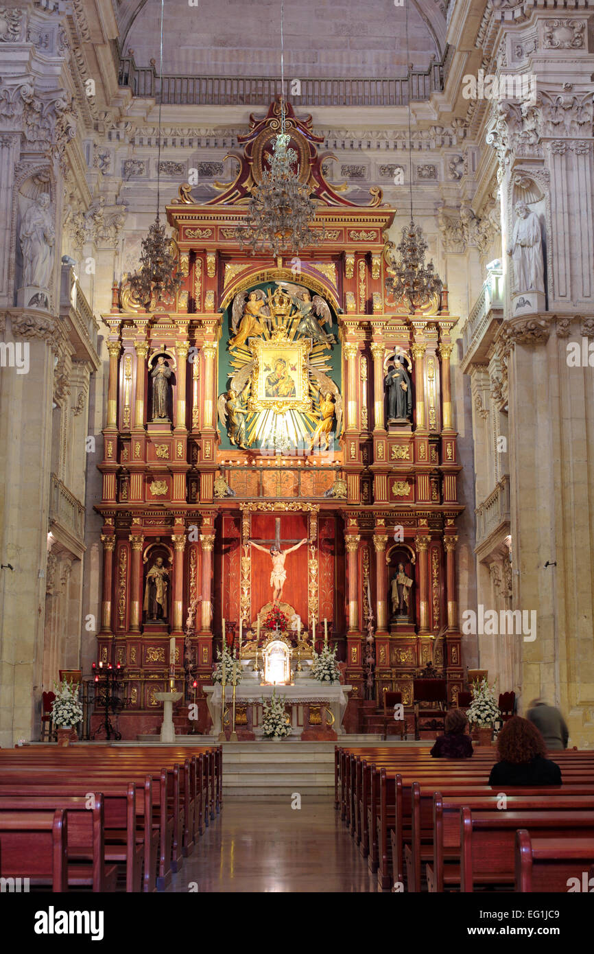 Interno di Santa Maria del Perpetuo Socorro chiesa, Granada, Andalusia, Spagna Foto Stock