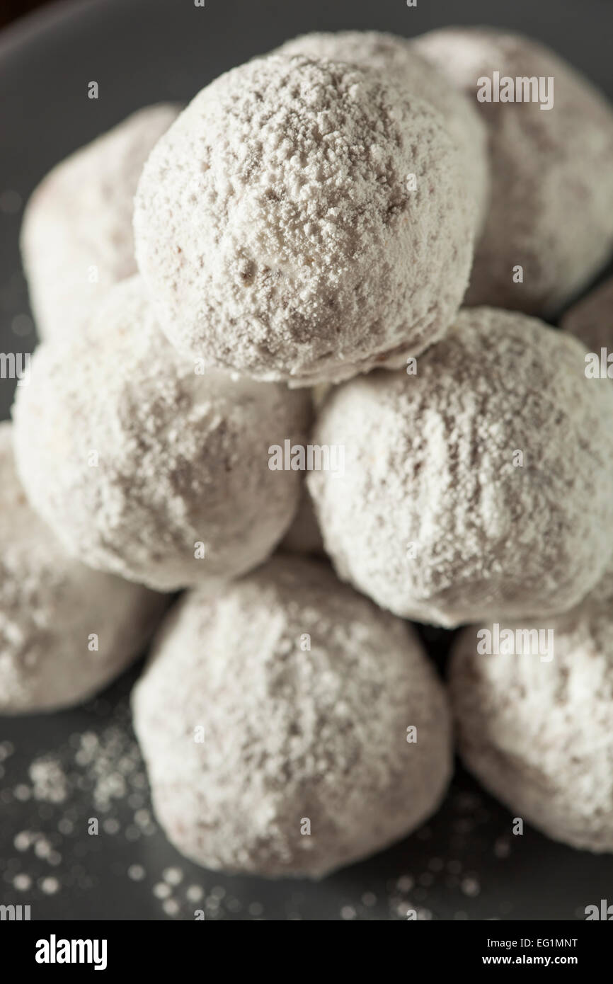 Fatti in casa ciambella zuccherino fori su uno sfondo Foto Stock