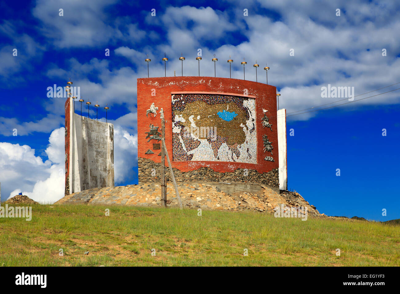 Monumento moderno a tre imperi mongolo, Kharakhorin, Mongolia Foto Stock