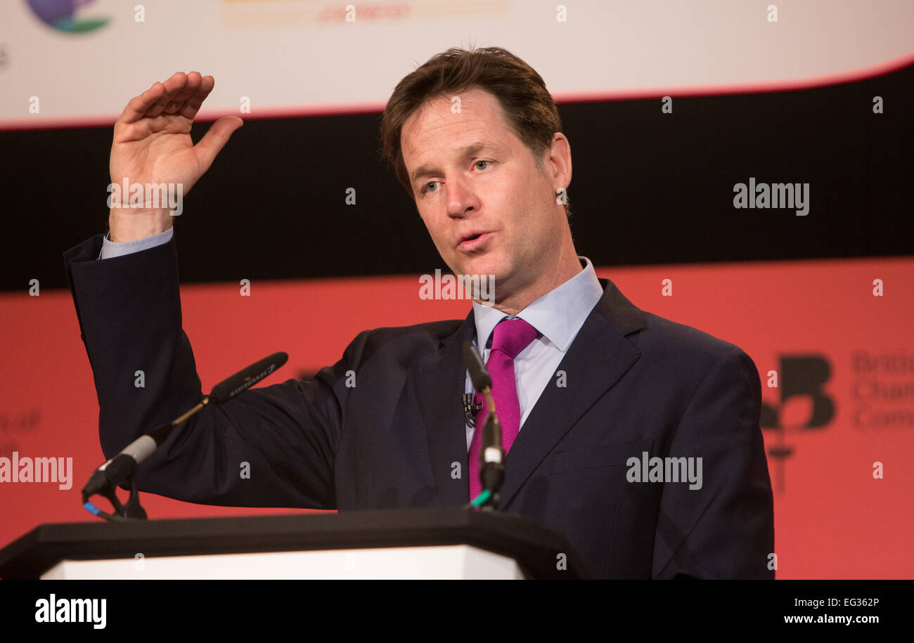 Nick Clegg risolve il Le Camere di commercio britanniche conferenza di Londra Foto Stock