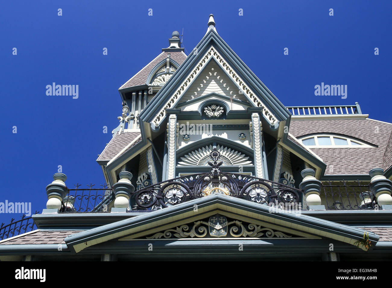 Dettaglio del Carson Mansion, un raffinato esempio di stile Regina Anna di architettura vittoriana, a Eureka, California, regno Foto Stock