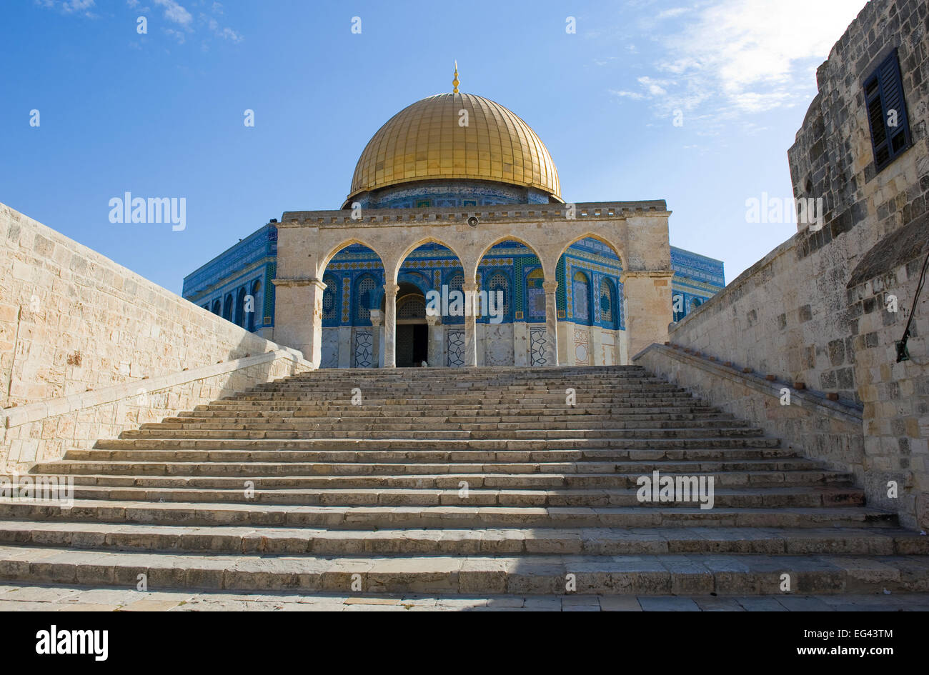 La Cupola della Roccia sulla Spianata delle Moschee di Gerusalemme Foto Stock