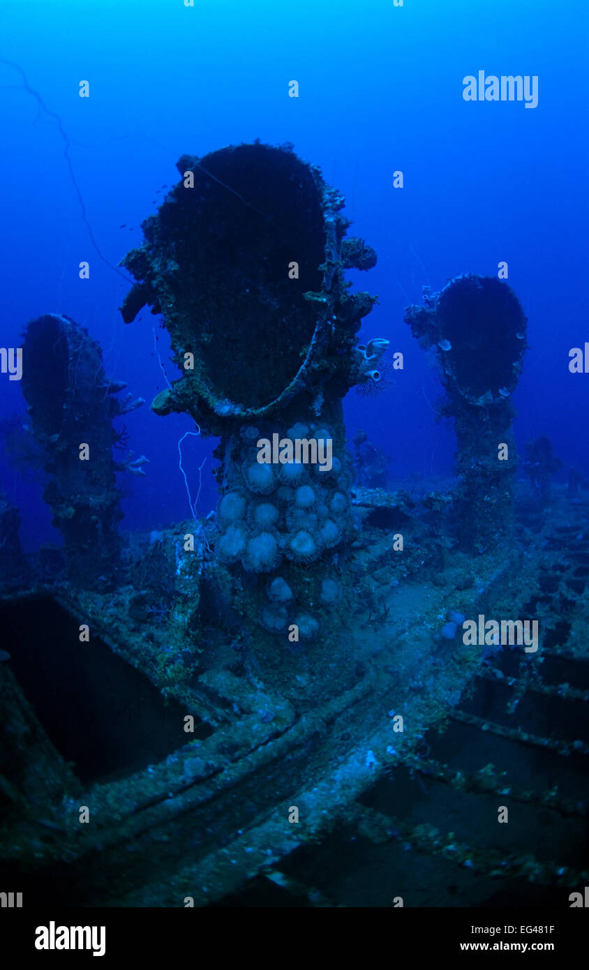 Motore ventilatore in camera alberi petroliera 'Seiko maru". Affondato in Chuuk Lagoon 17/18Febbraio 1944 Chuuk Lagoon Pacific Foto Stock