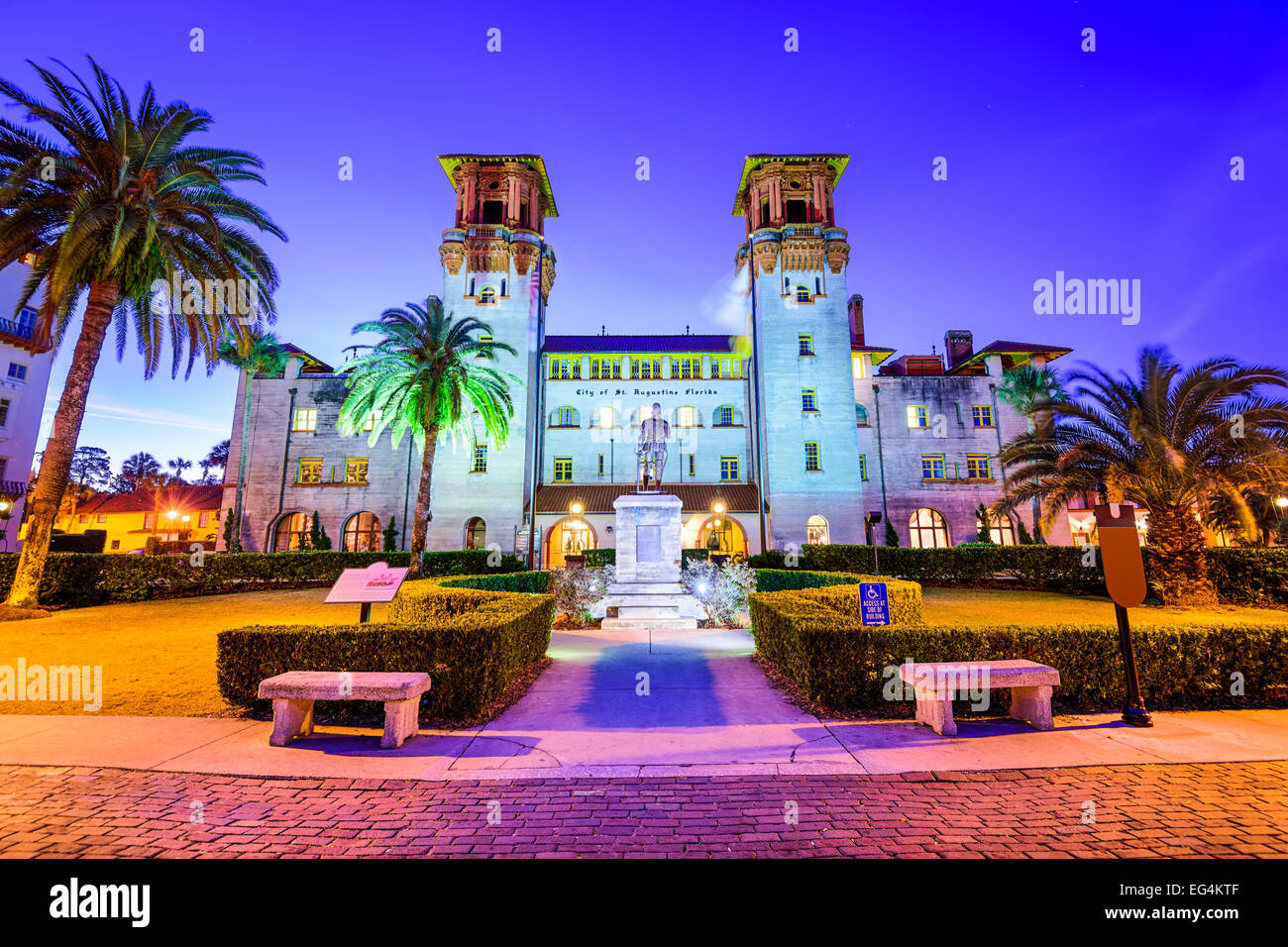 Sant'Agostino, Florida, Stati Uniti d'America al City Hall e Alcazar e Plaza. Foto Stock