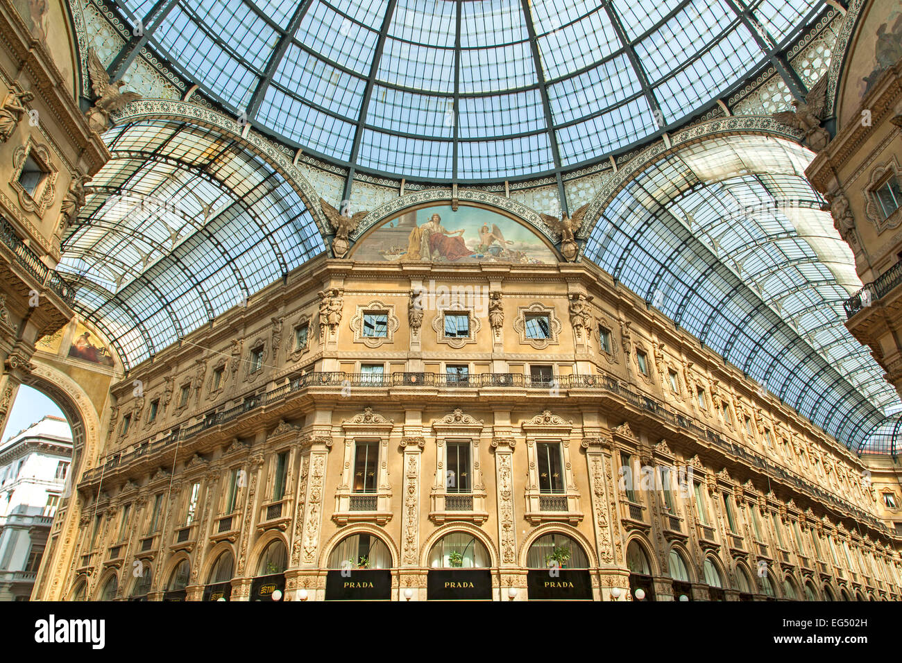 Atrium e negozi, Galleria Vittorio Emanuele, Milano, Italia Foto Stock