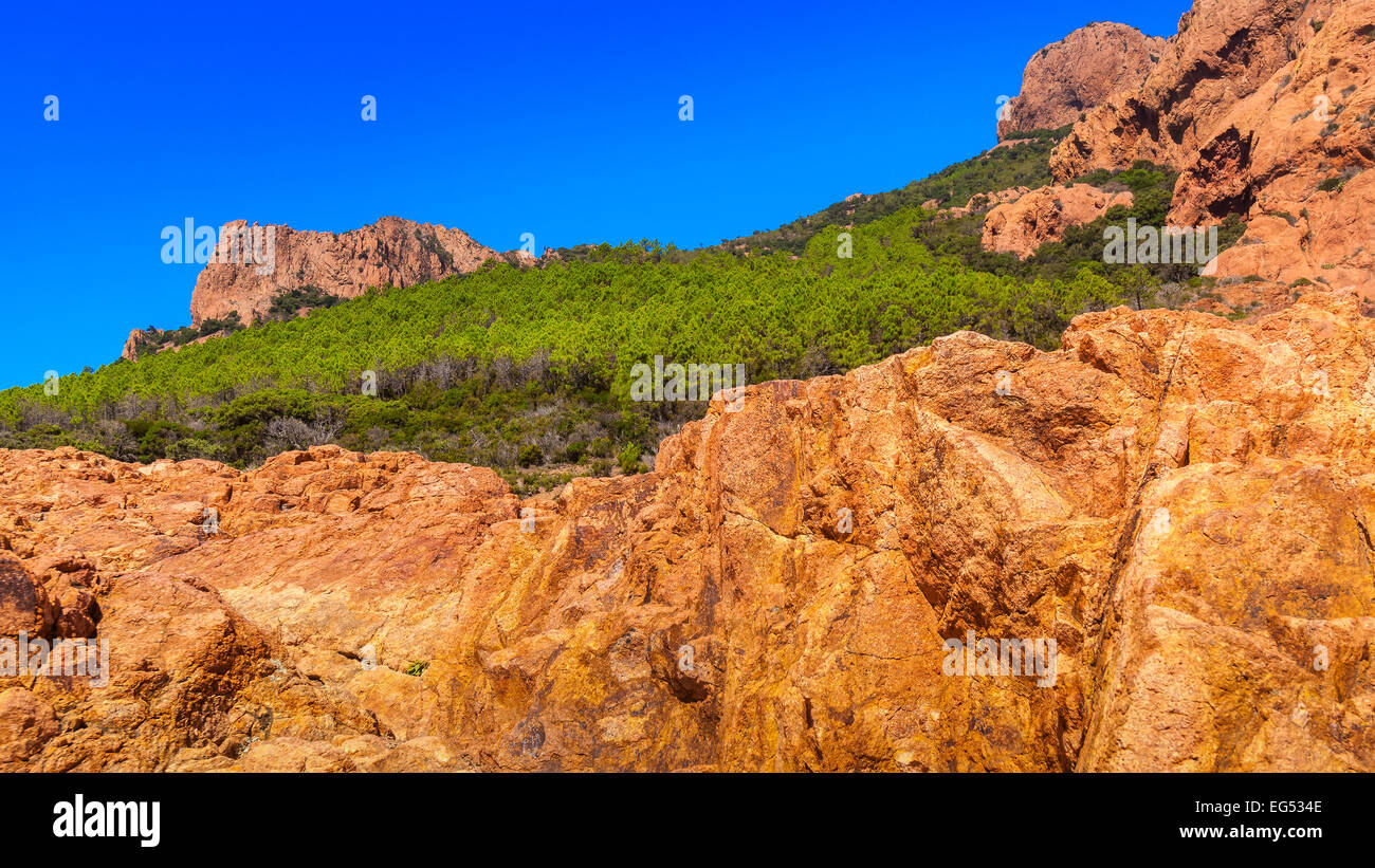 Les Roches rouge Massif de l'Esterel Frejus Cote d Azur Francia Foto Stock