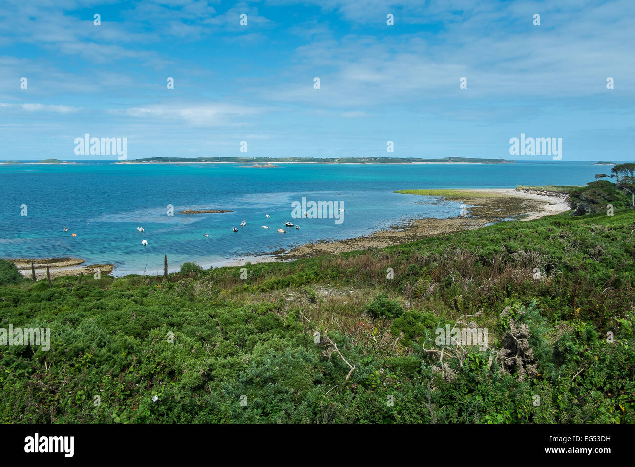 Blue Sky over Island Isole Scilly Foto Stock
