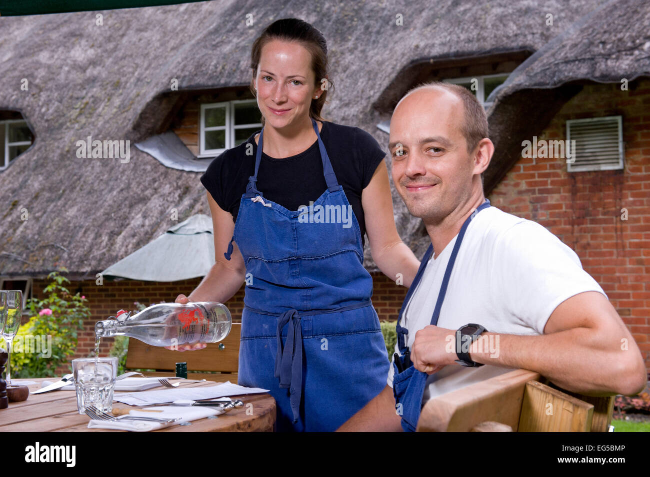 Il Red Lion in Oriente Chisenbury, Wiltshire. Di proprietà di stella Michelin titolari Guy e Brittany Manning. Foto Stock
