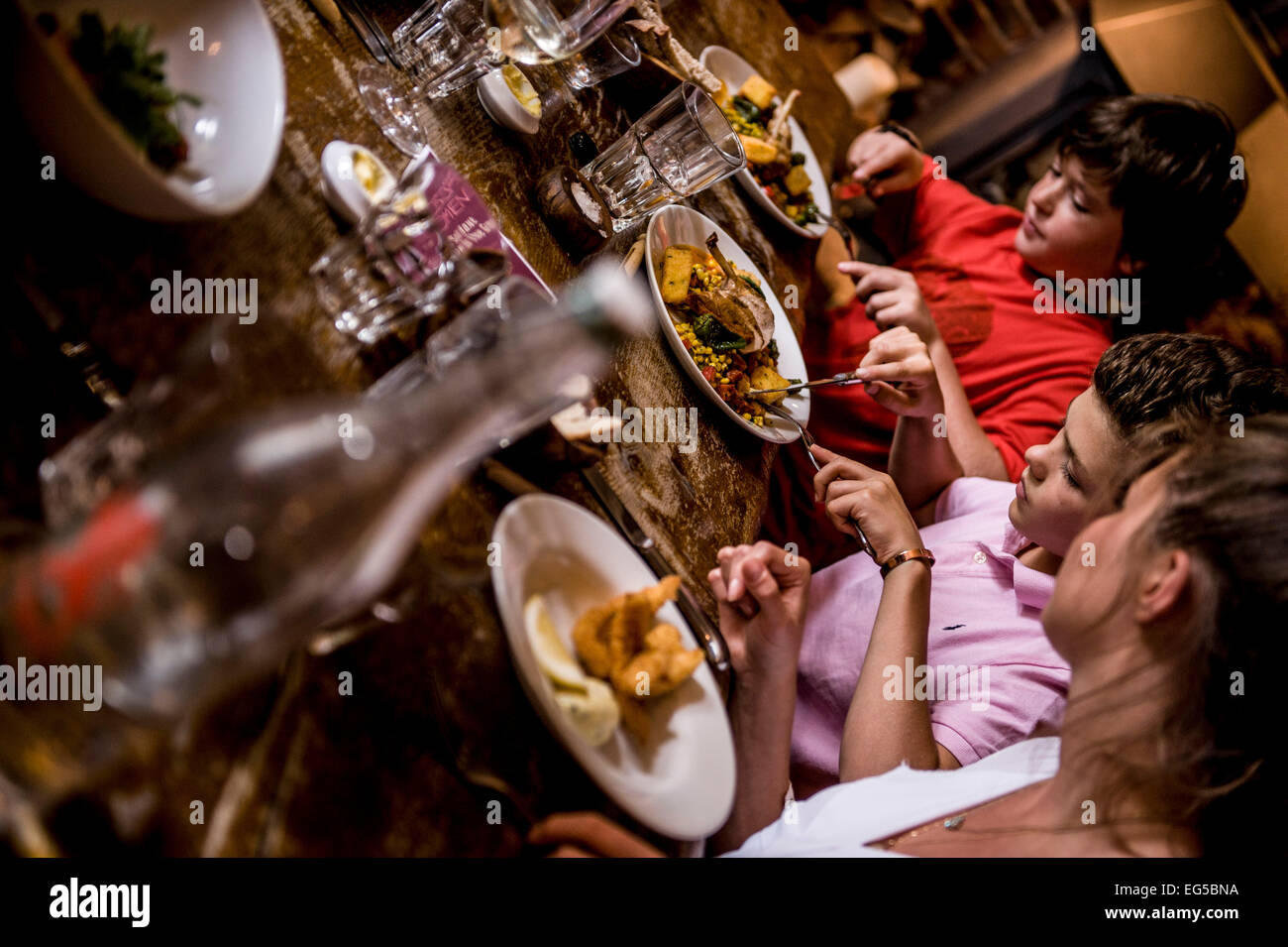 Il Red Lion in Oriente Chisenbury, Wiltshire. Di proprietà di stella Michelin titolari Guy e Brittany Manning. Foto Stock