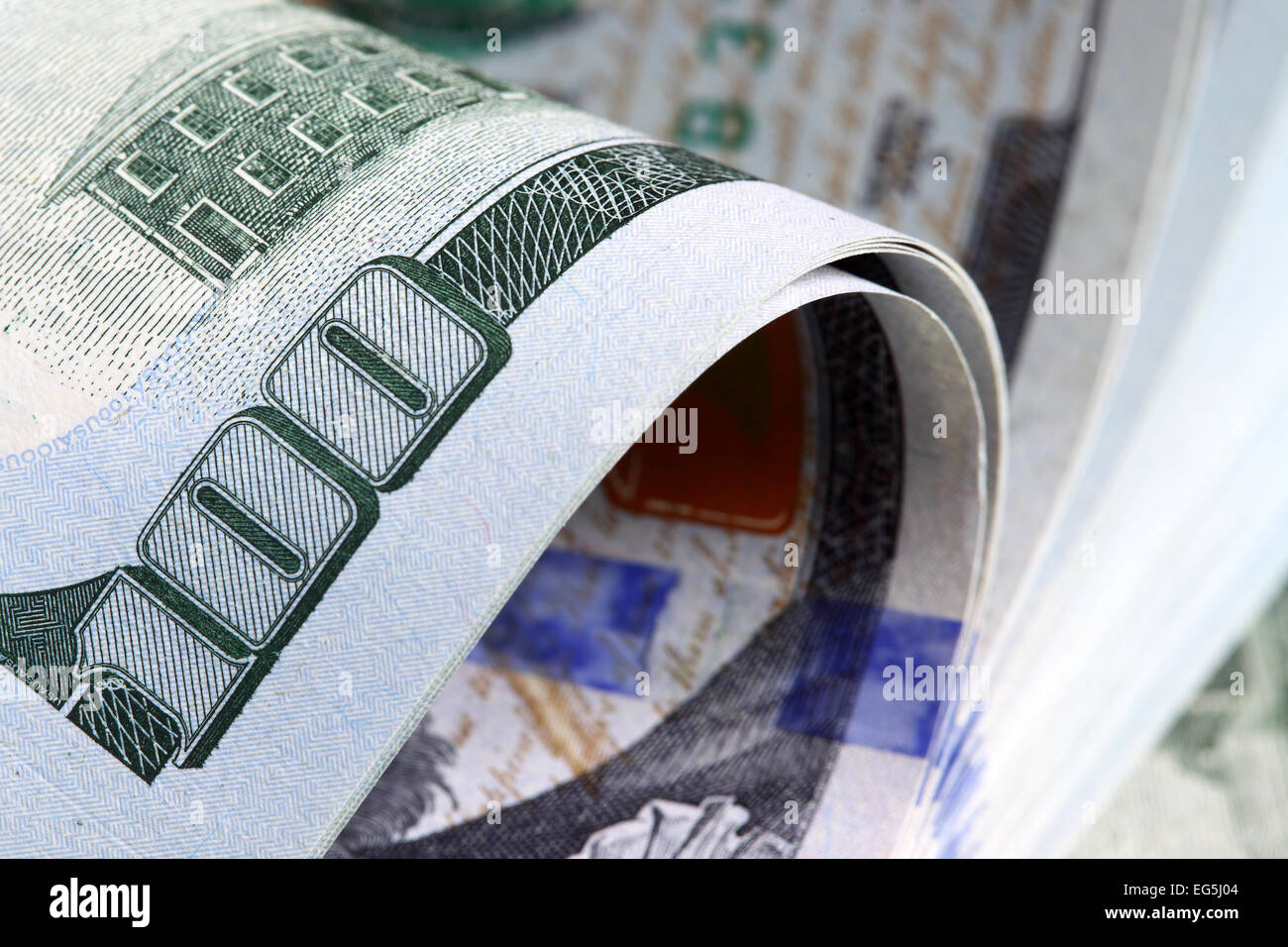 Bundle di nuovo centinaia di fatture del dollaro Foto Stock