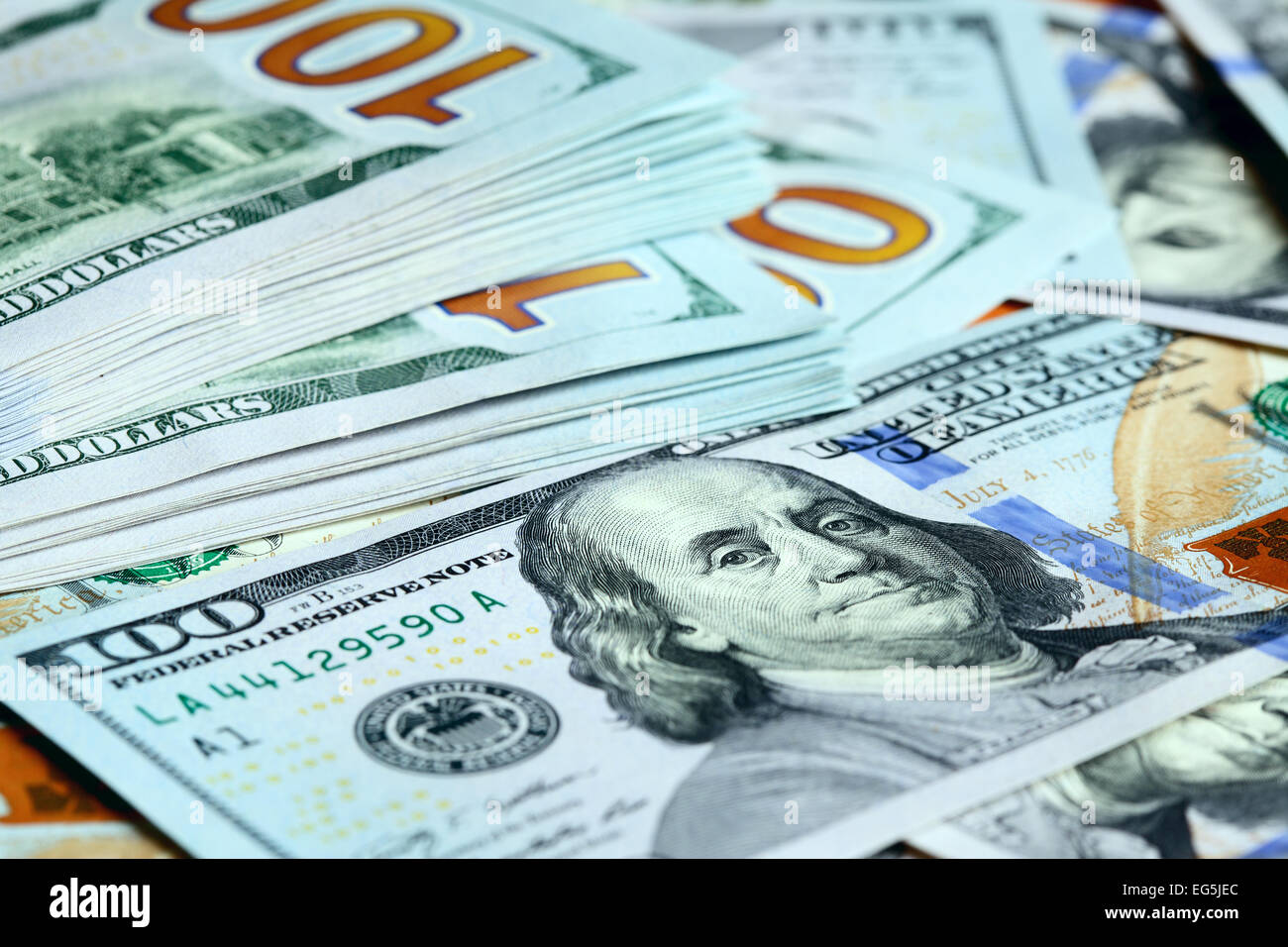 Cumulo di nuovo centinaia di fatture del dollaro Foto Stock