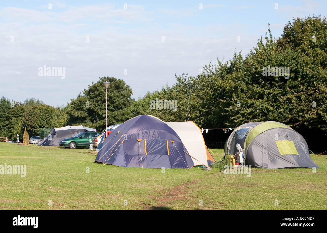 Un campeggio in lea Valley, dove i vacanzieri soggiorni durante il periodo estivo, a Londra, Inghilterra Foto Stock