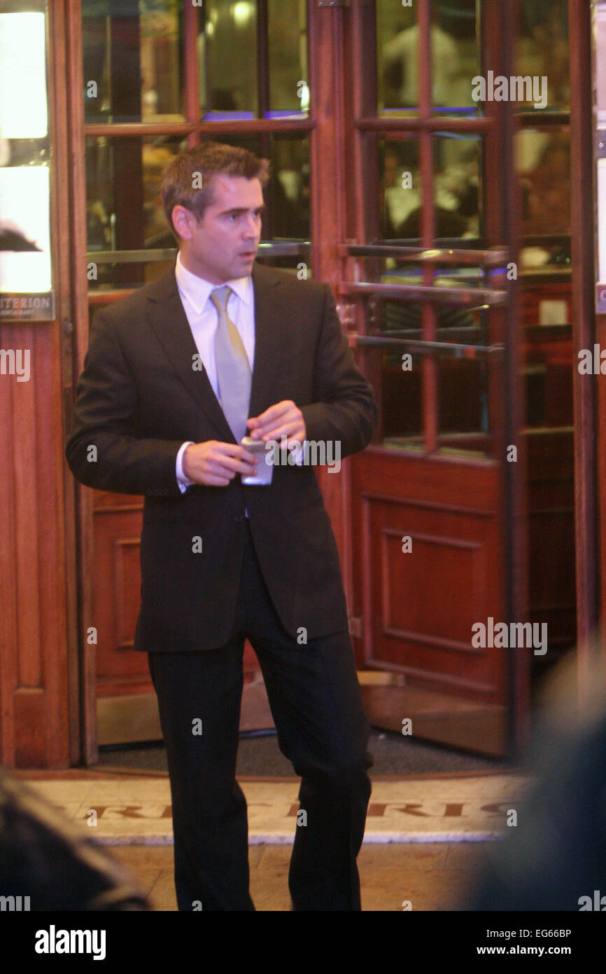 Set cinematografico, London Boulevard, Gangster flick Colin Farrell, Ray Winstone,a Piccadilly Circus (credito Immagine: ©Jack Ludlam) Foto Stock