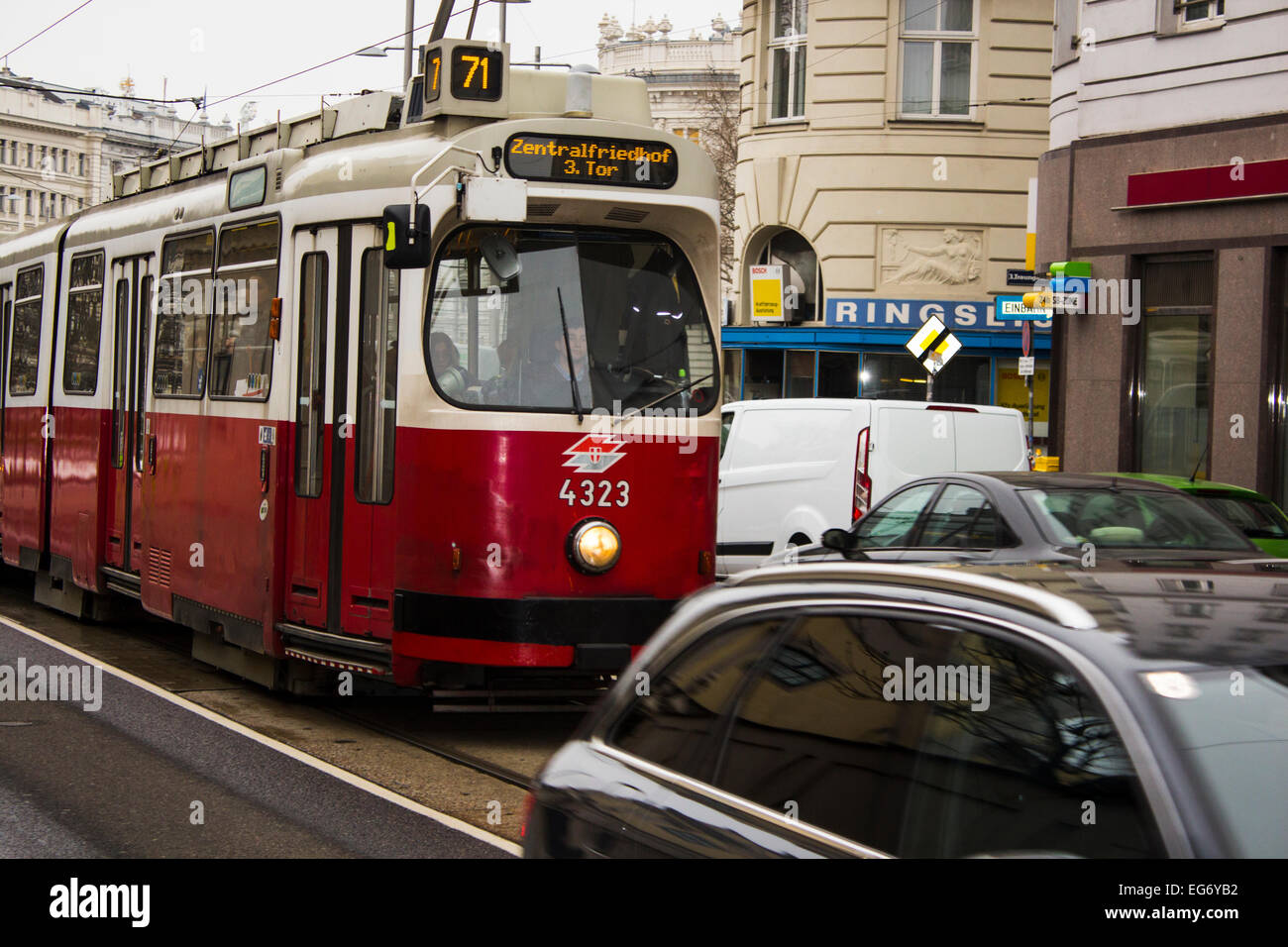 Il tram a Vienna, in Austria Foto Stock