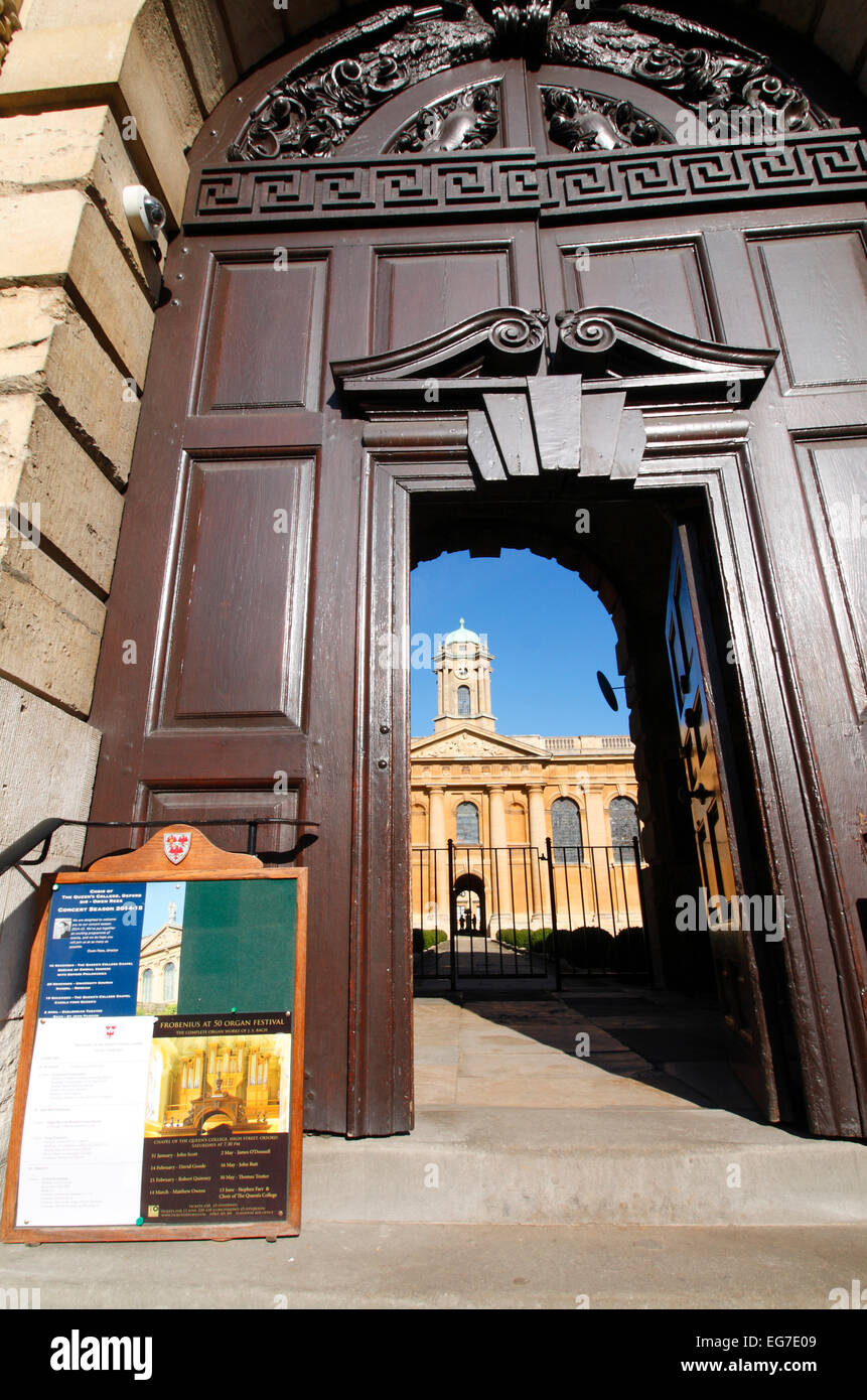 L'ingresso al Queens College di Oxford, Inghilterra Foto Stock