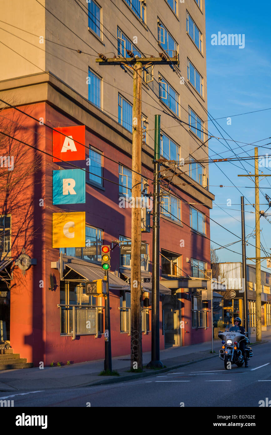 L'edificio ad arco, un lavoro / live spazio per artisti, Vancouver, British Columbia, Canada Foto Stock