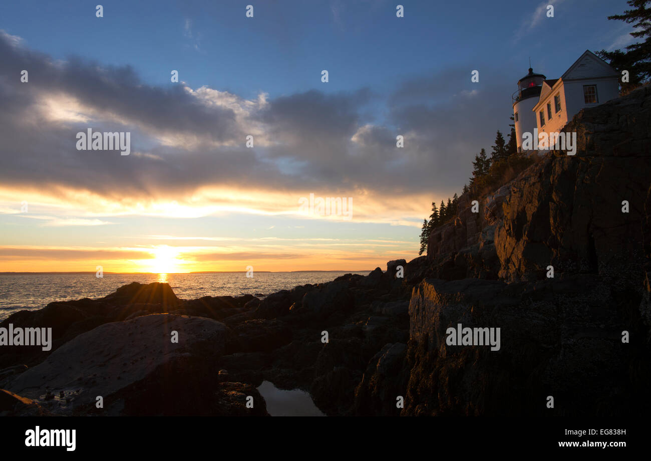 Testata in ottone faro al tramonto - Acadia NP, Maine Foto Stock