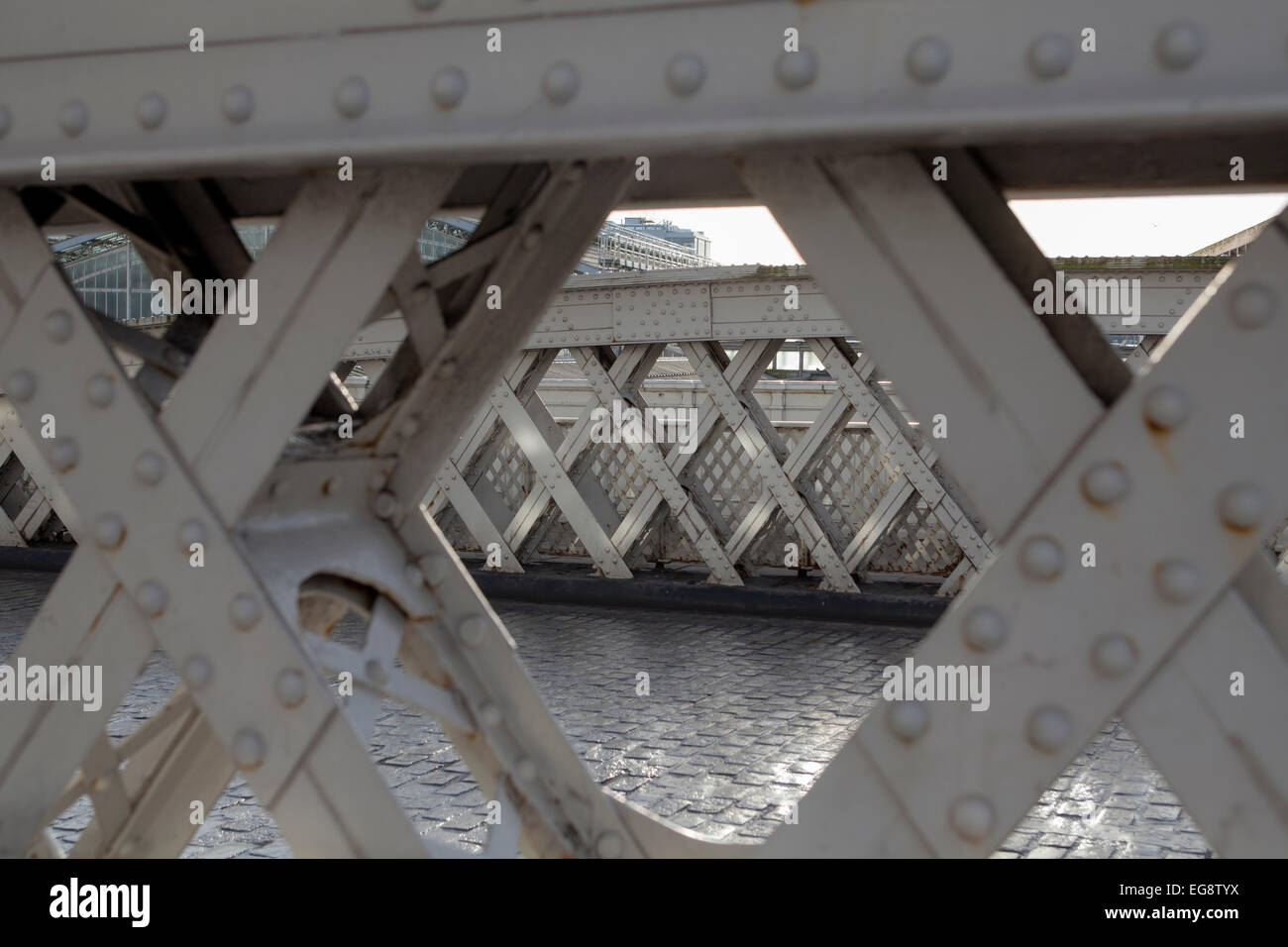 Trave di ferro Ponte ferroviario a Wapping Street Aberdeen Foto Stock