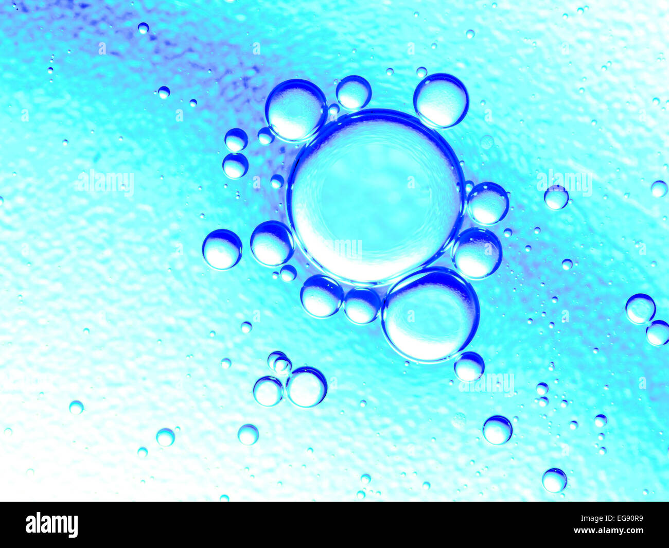 Inusuale. Il turchese e il blu bolla macro. Foto Stock