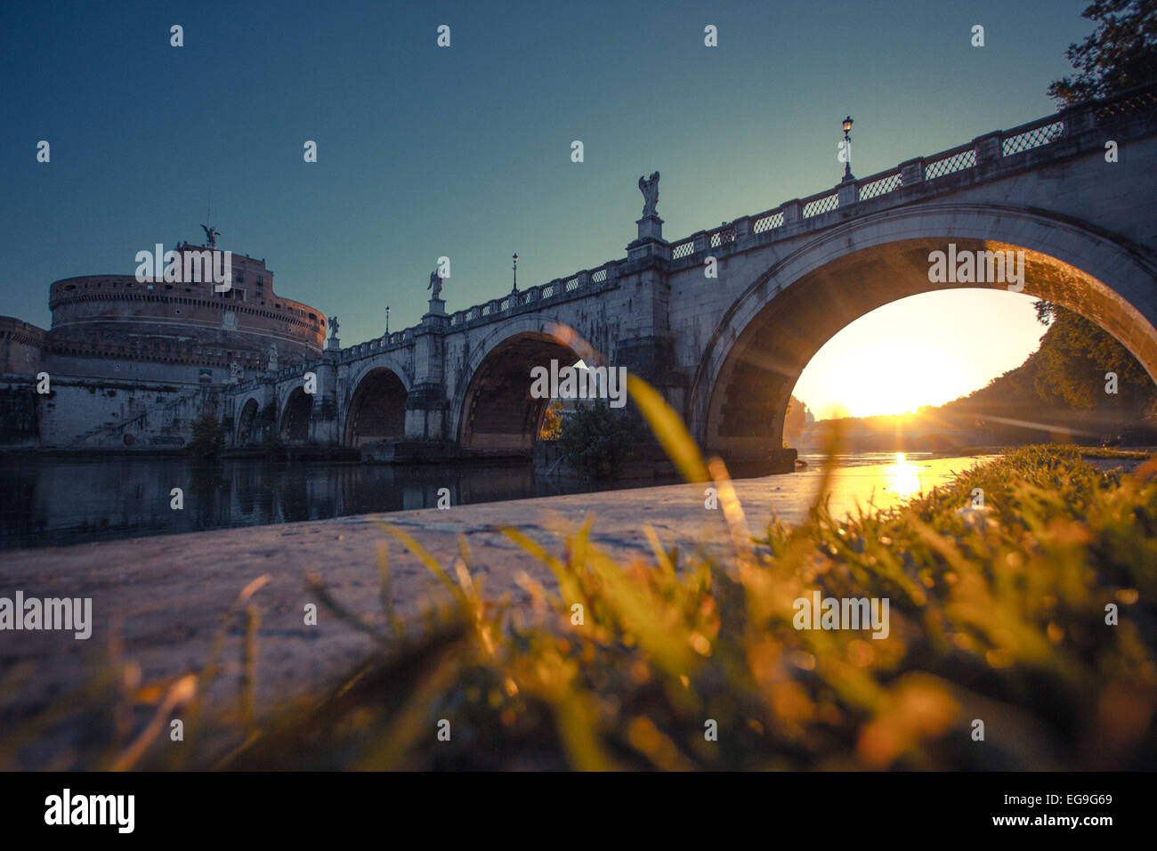 Italia, Roma, Museo Nazionale di Castel Sant'Angelo presso sunrise Foto Stock