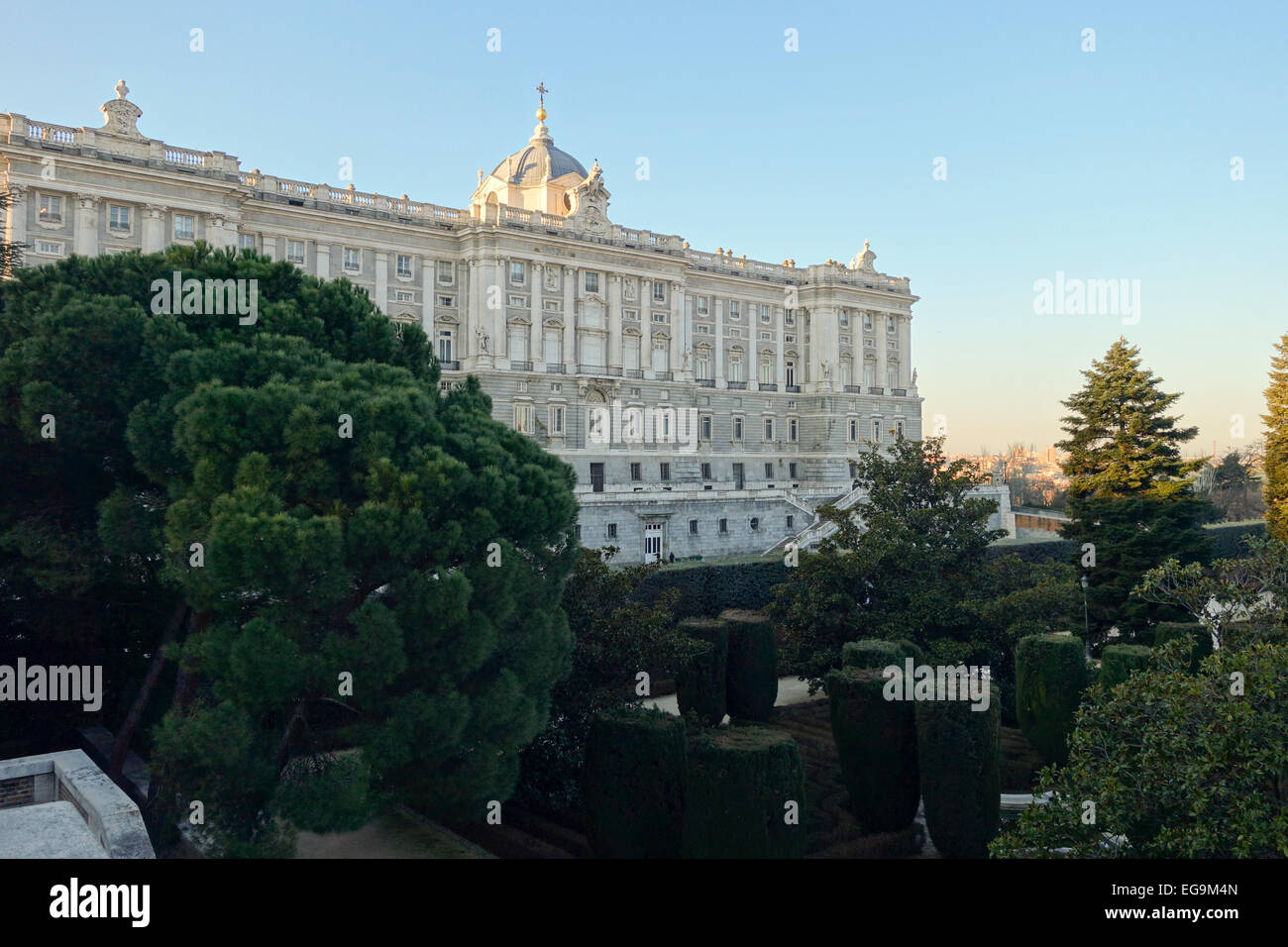 Palacio Real de Madrid, il Royal Palace, la residenza ufficiale della famiglia reale spagnola, Madrid, Spagna. Foto Stock