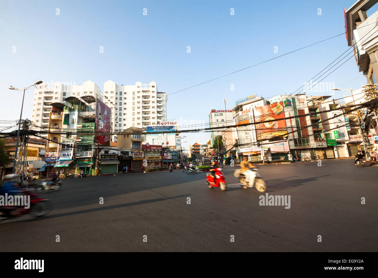 La mattina presto scena di strada - Ho Chi Minh, Vietnam, in Asia. Foto Stock