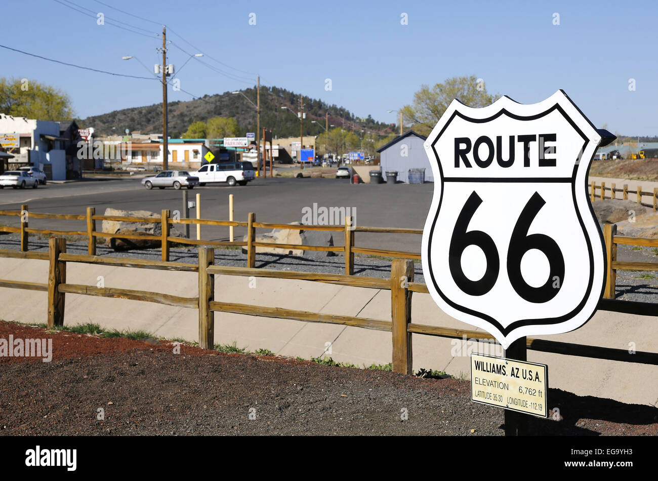 Stati Uniti, 2013: la storica Route 66 (noto anche come Will Rogers Autostrada, strada principale di America o la madre di strada) Foto Stock