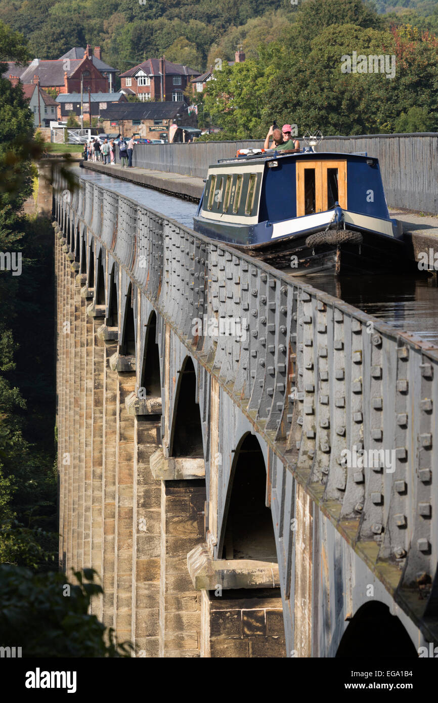 Acquedotto Pontcysyllte (costruito dal 1795 al 1805) e l'Ellesmere Canal, Llangollen, Denbighshire, Wales, Regno Unito, Europa Foto Stock