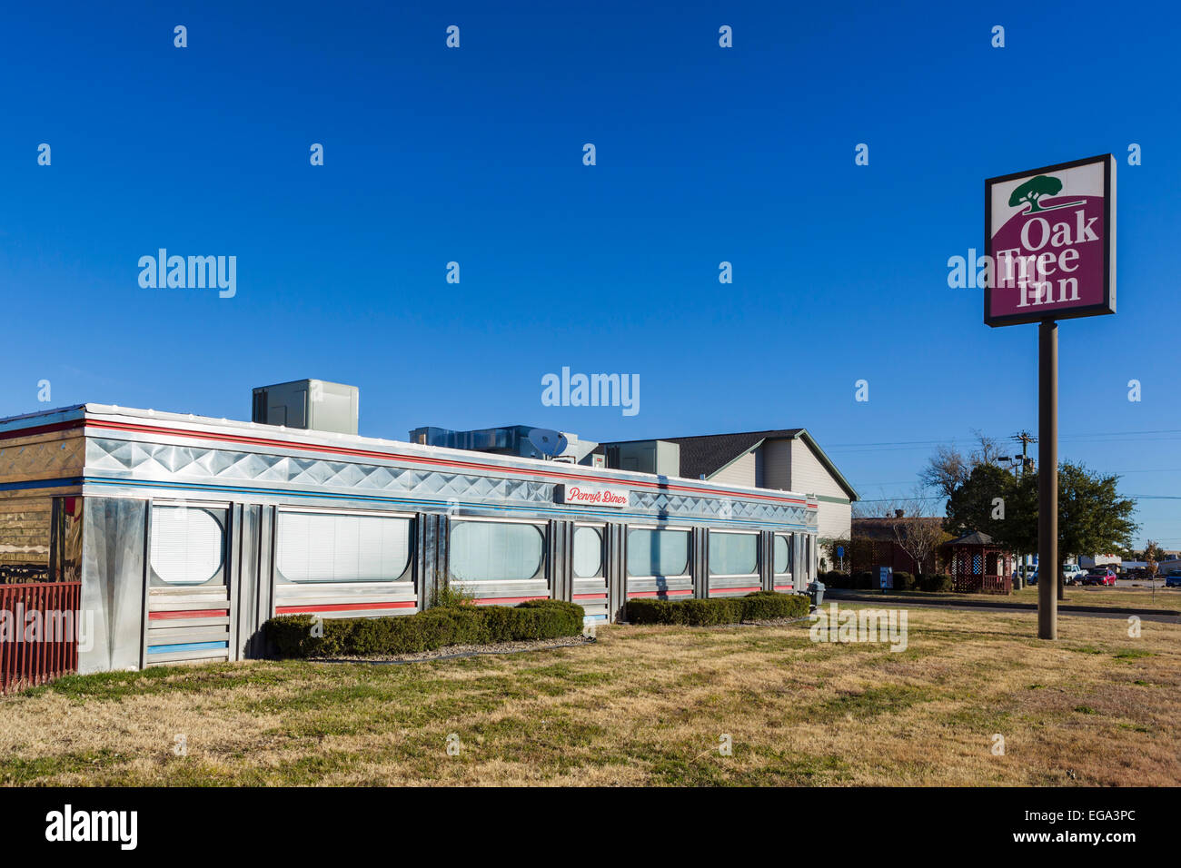 Penny's Diner al Oak Tree Inn, una ferrovia tradizionale stile auto diner in Alpine, Texas, Stati Uniti d'America Foto Stock