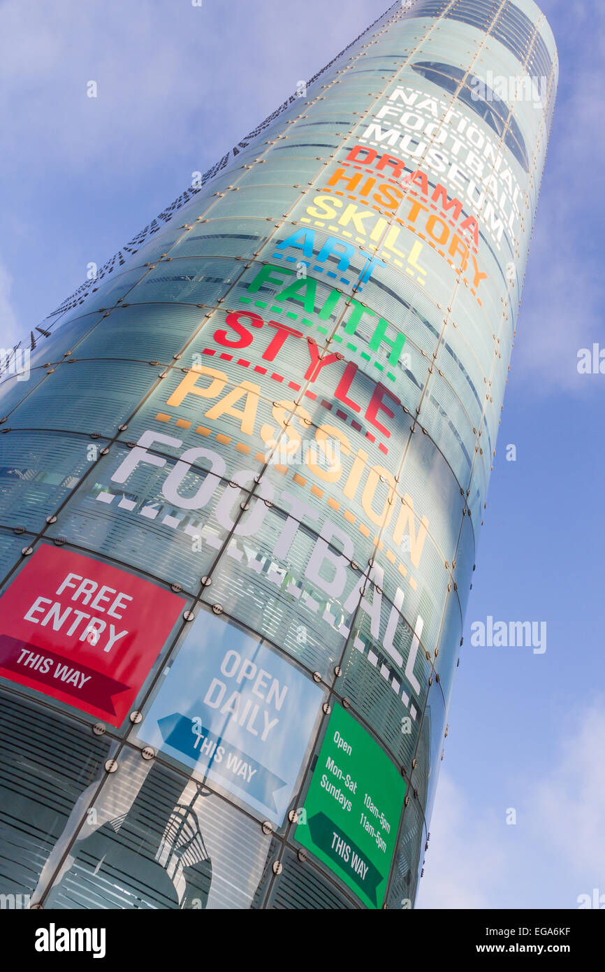 Il Museo Nazionale del calcio all'Urbis di Manchester Foto Stock