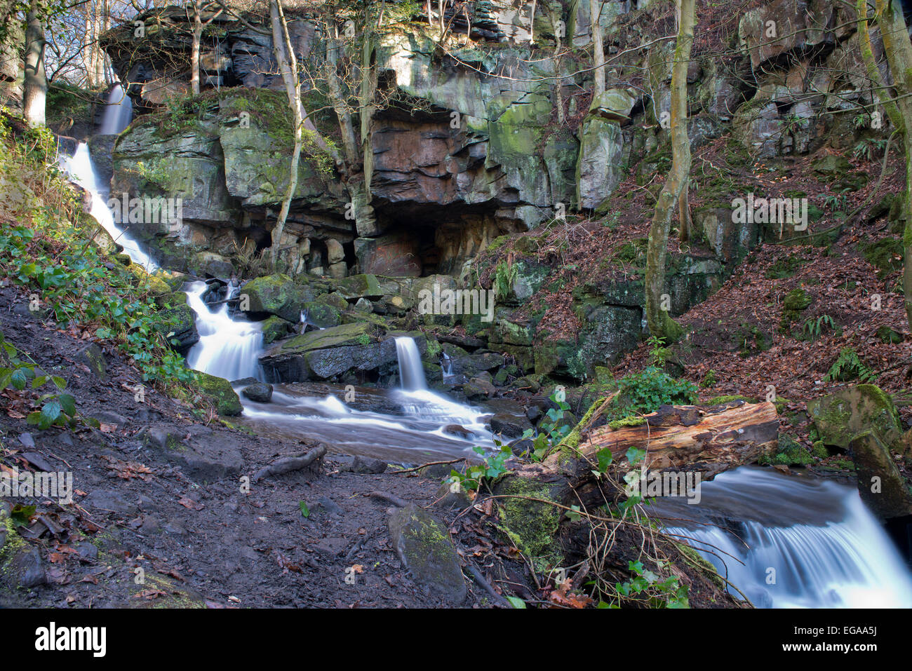 Lumsdale Falls-Waterfall superiore al Bentley Brook, Lumsdale Valley, Tansley, Derbyshire, Inghilterra, Regno Unito,GB Foto Stock