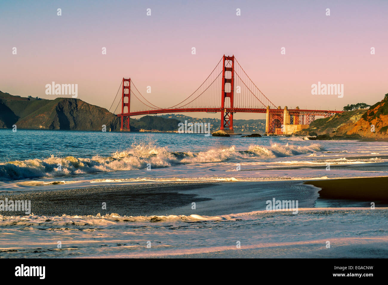 Golden Gate Bridge da Baker Beach Foto Stock