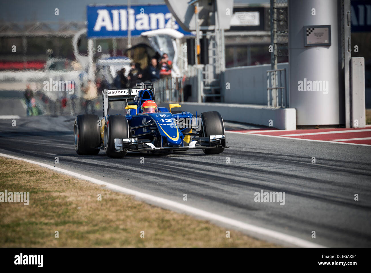 Barcellona, Spagna. Il 19 febbraio, 2015. FELIPE NASR (BRA) aziona una Sauber durante il giorno 01 di Formula Uno test pre-stagione sul Circuito de Catalunya di Barcellona Foto Stock