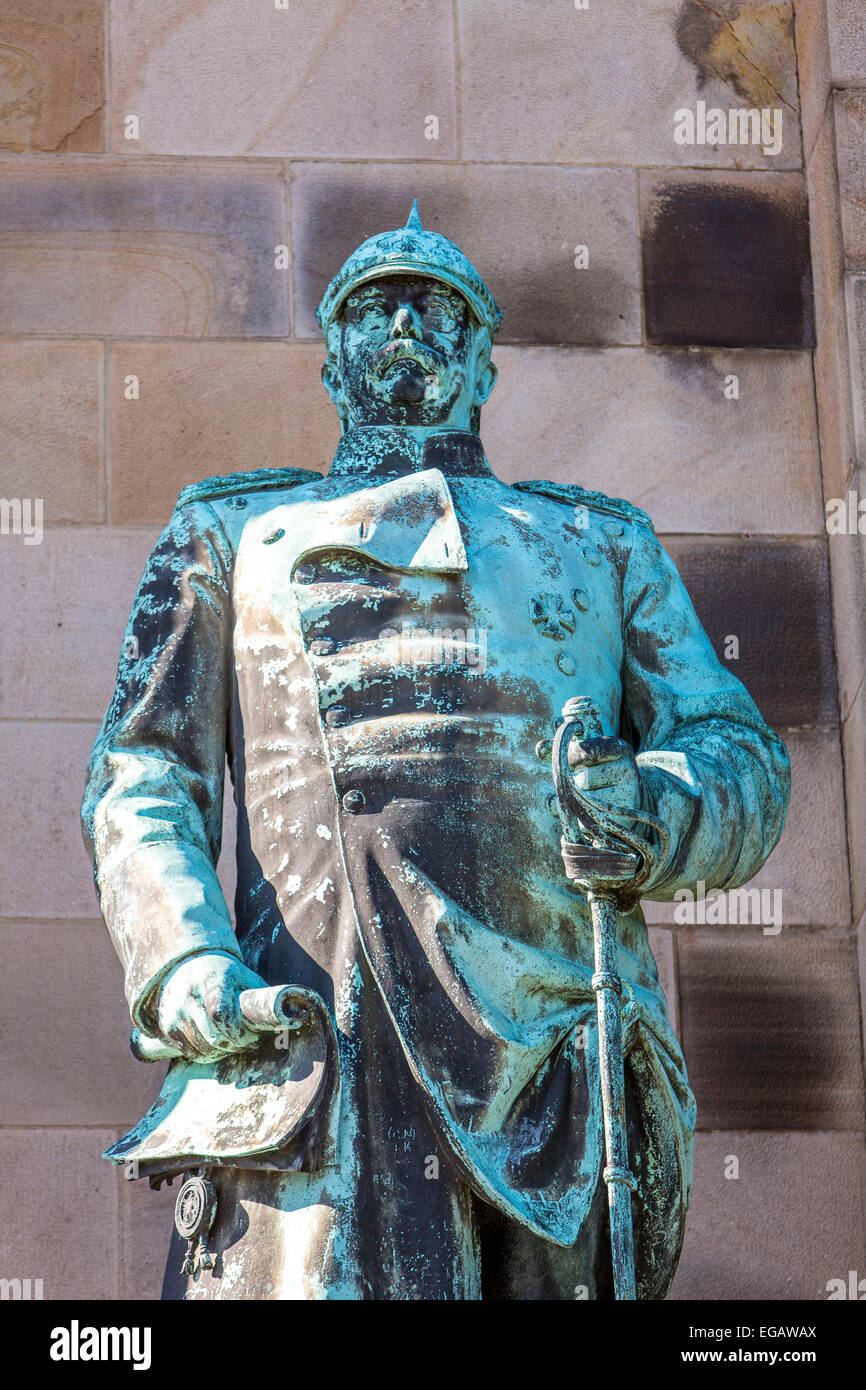 Kaiser Wilhelm Memorial sopra il lago Hengstey, serbatoio der Ruhr, tra, Dortmund, Herdecke e Hagen, sul Hohenyburg Foto Stock
